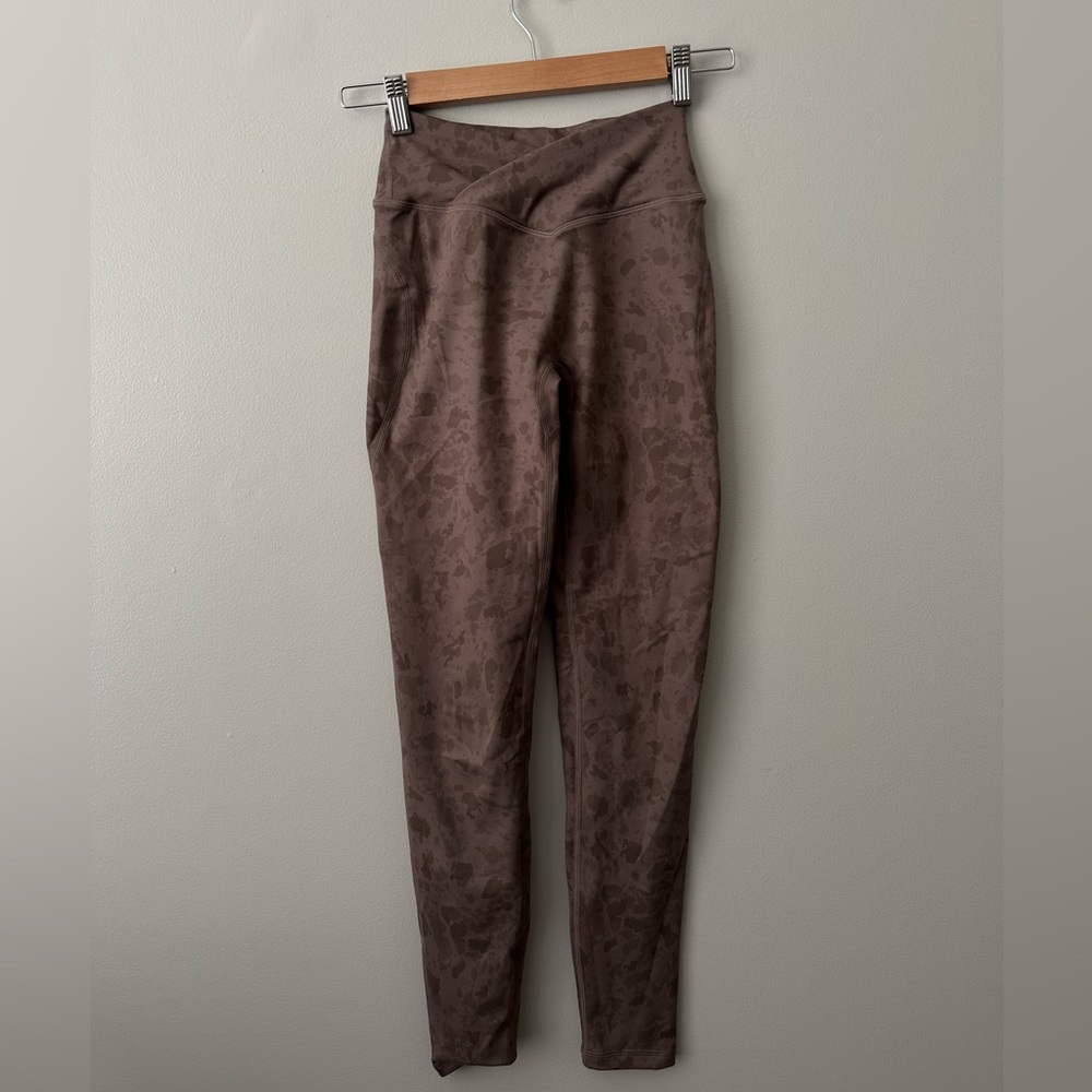 Alphalete Surface Power Leggings - NWOT - Pebble Print Mocha
